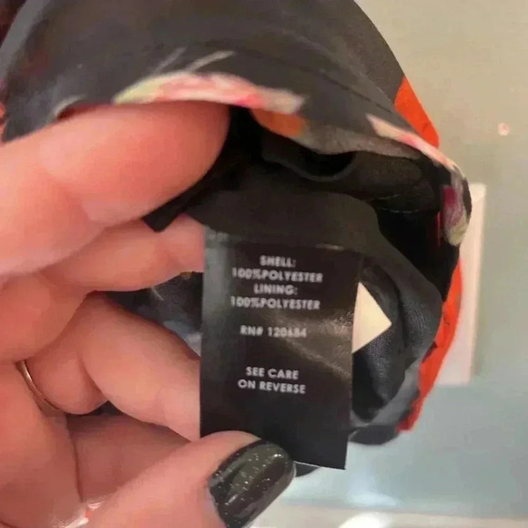 NWT torrid black Floral dress size 1 - Picture 5 of 7